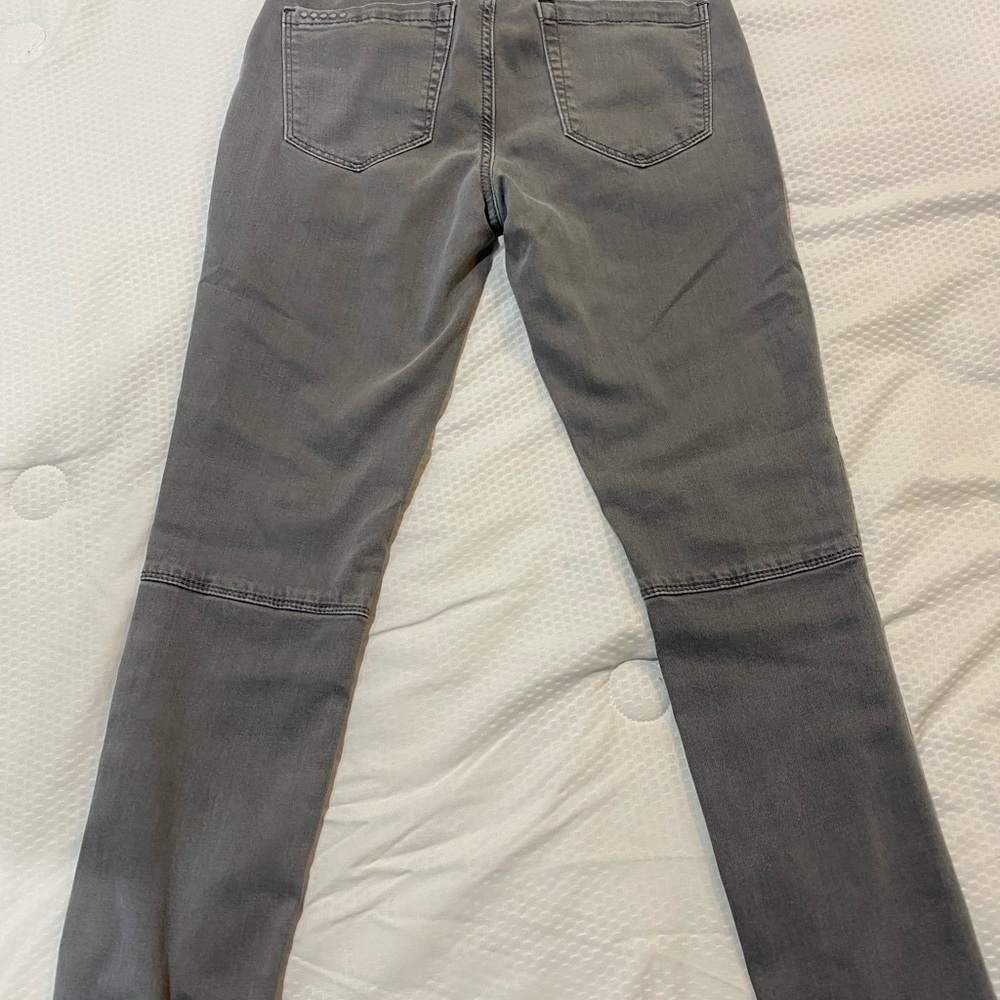 Women’s Jeans. Size 25 Grey BLANKNYC brand